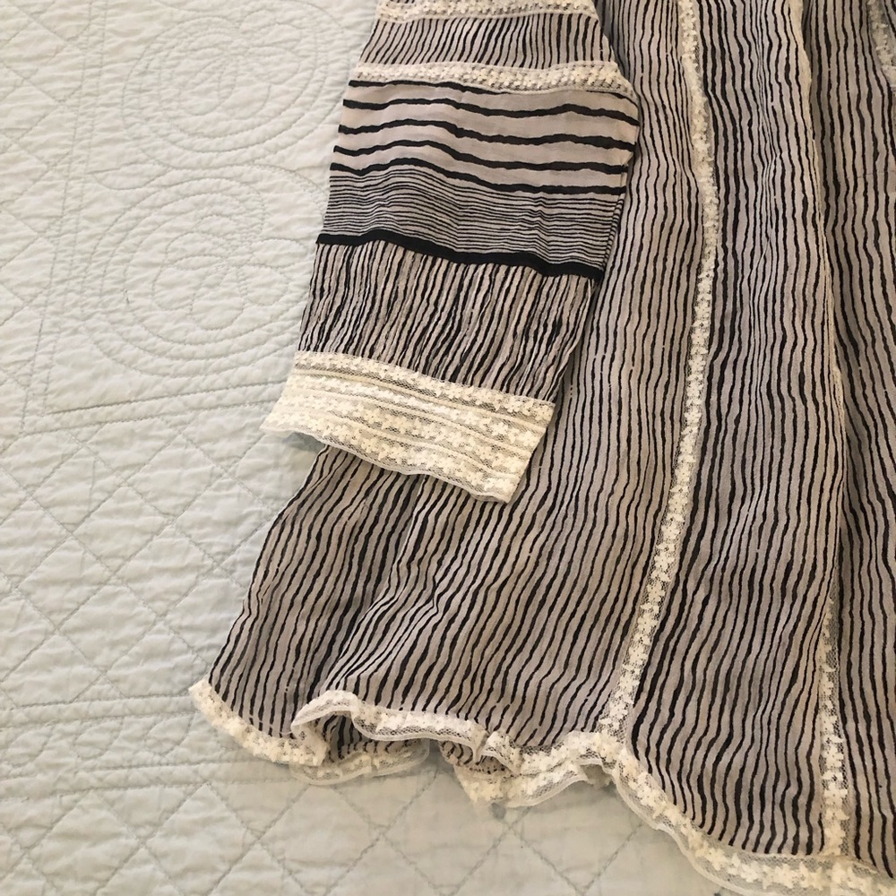 Anthropologie Floreat Reina blouse top. Size small. - Picture 8 of 11